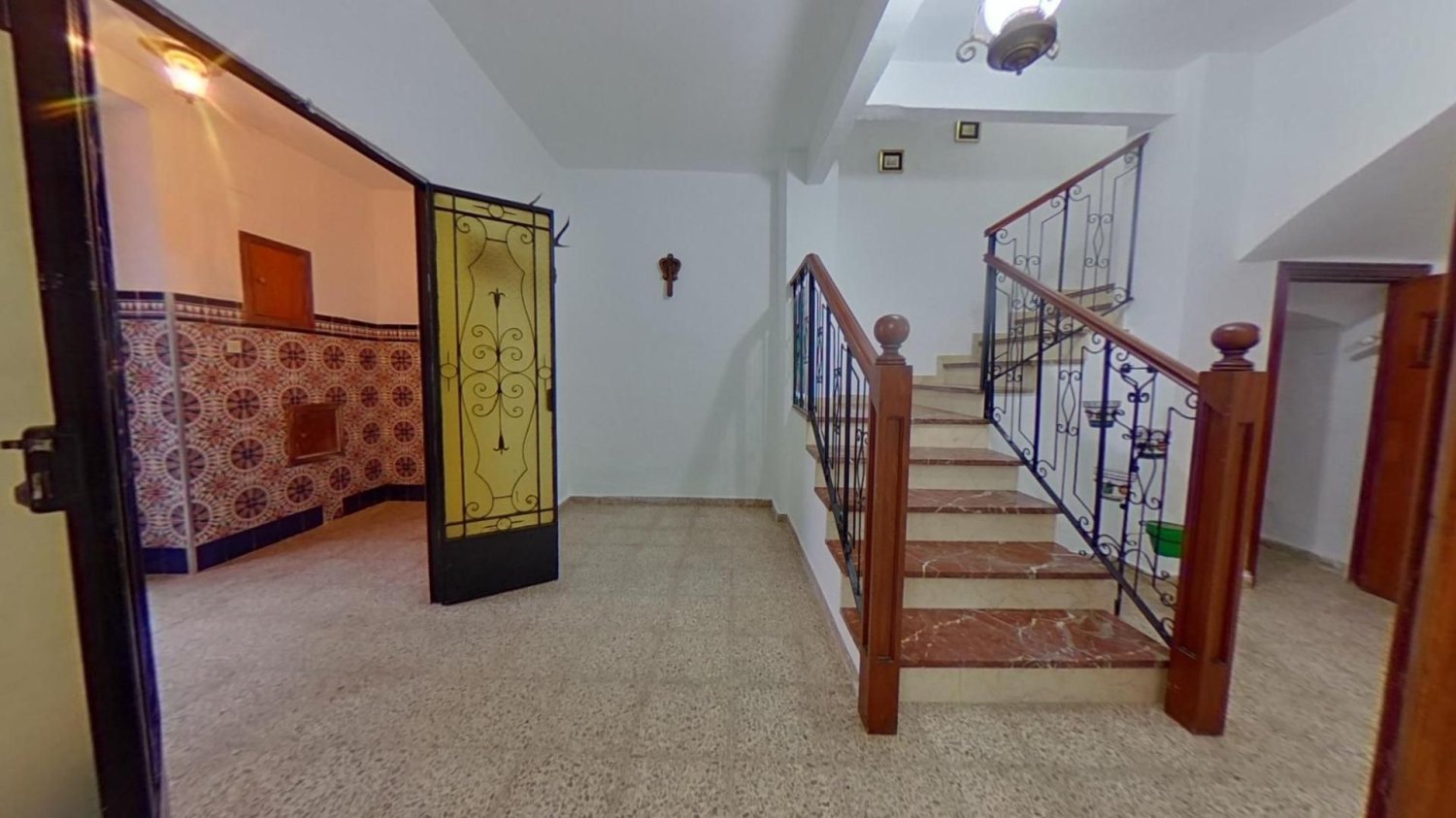 5 bedrooms Townhouse in Cordoba, Spain No. 94252