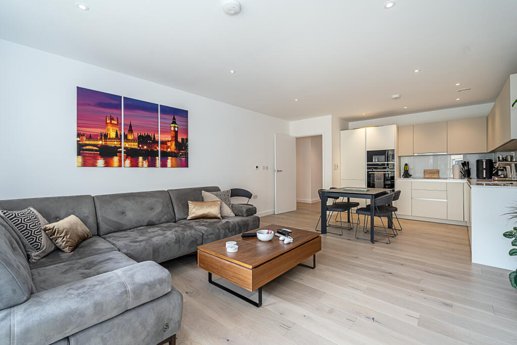 2 Schlafzimmer Wohnung in Ealing, United Kingdom, Nr. 14131