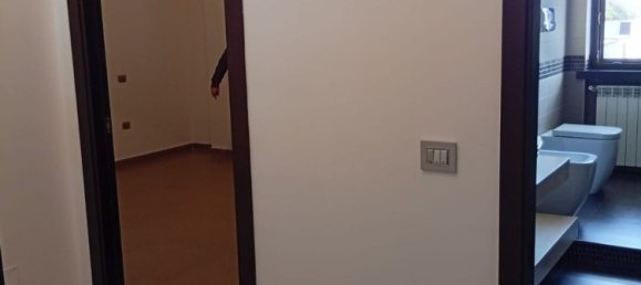 6 rooms House in San Marcellino, Italy No. 271925 6