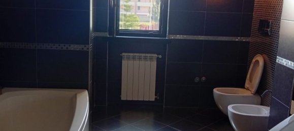 6 rooms House in San Marcellino, Italy No. 271925 16