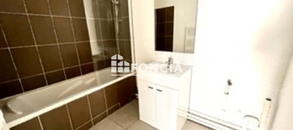 2 غرف نوم شقة في Onnaing, France رقم 92630 7