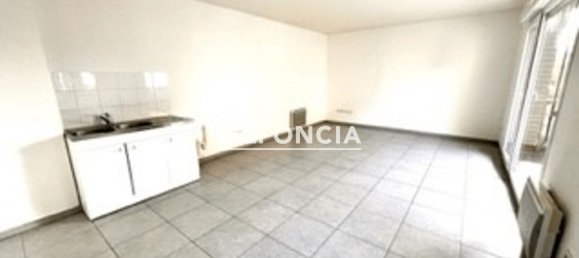 2 غرف نوم شقة في Onnaing, France رقم 92630 3