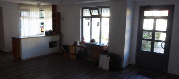 Escritório em Roth, Germany 143 m² N.º 160196 3