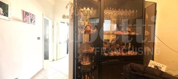 Apartamento de 1 dormitorio en Bari, Italy No. 32719 4