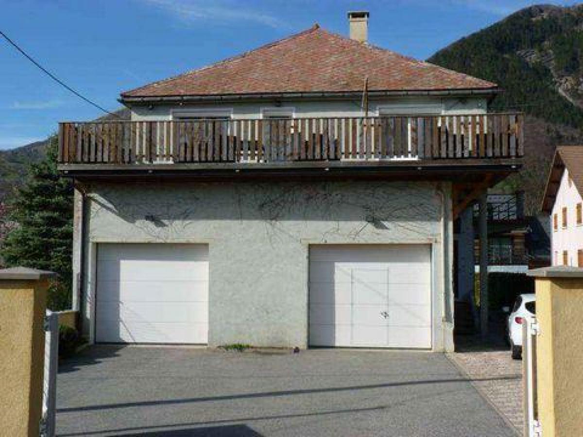 Дом с 3 спальнями в Сен-Пьер-де-Кор, Франция № 25250