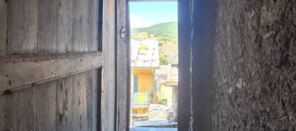 Дом с 4 спальнями в Реццоальо, Италия № 279810 9