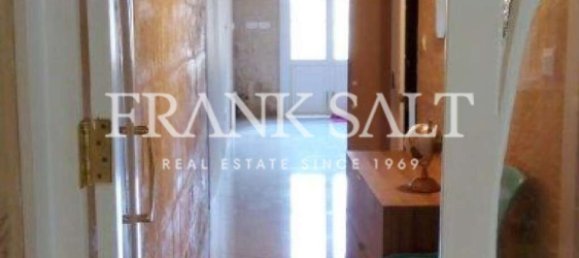 Таунхаус с 5 спальнями в Сент-Джулианс, Мальта № 1354 9