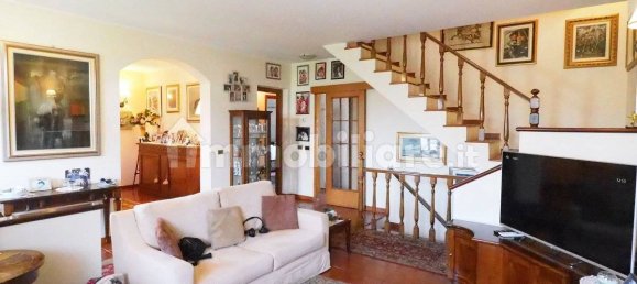 Villa de 3 dormitorios en Inzago, Italy No. 7983 5