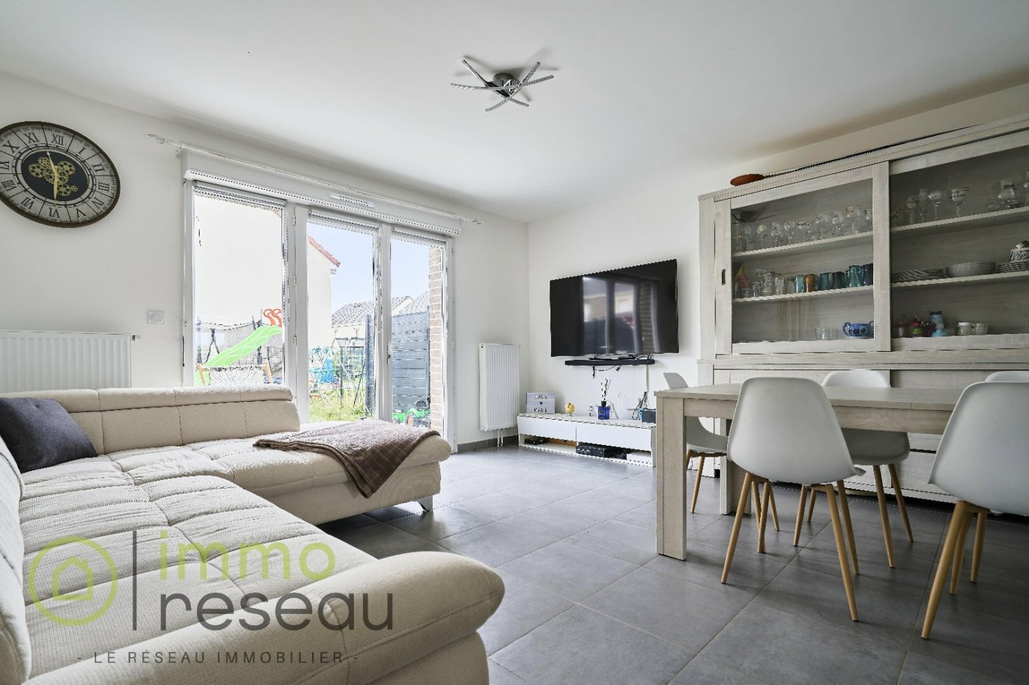 Casa de 3 dormitorios en Nieppe, France No. 306569