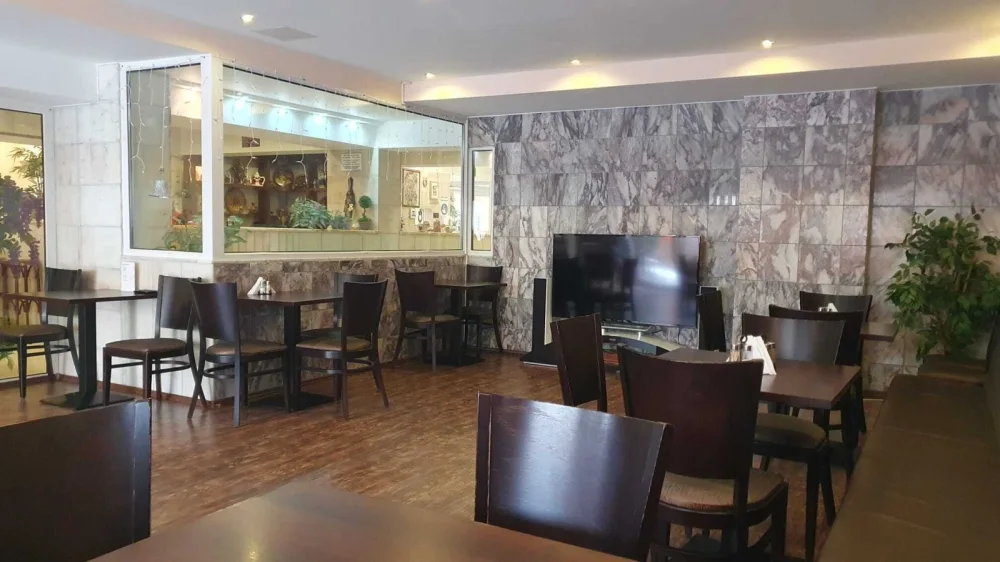 Imóvel comercial em Marienfelde, Germany 415 m² N.º 346735