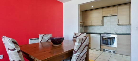 2 Schlafzimmer Wohnung in Feltham, United Kingdom, Nr. 9840 11