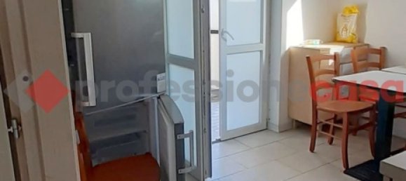 Apartamento de 2 habitaciónes en Cologno Monzese, Italy No. 25637 25
