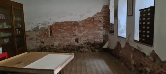 Propiedad comercial en Conegliano, Italy 300 m² No. 54696 2