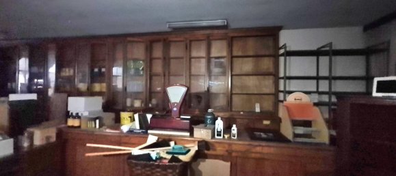 Propiedad comercial en Conegliano, Italy 300 m² No. 54696 6