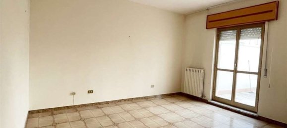 5-Zimmer Wohnung in Corato, Italy, Nr. 37400 9
