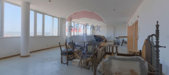 Офис 66м² в Ферментелуш, Португалия № 73082 12