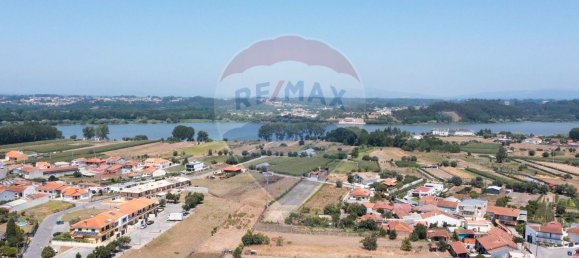 Офис 66м² в Ферментелуш, Португалия № 73082 3