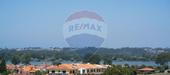 Офис 66м² в Ферментелуш, Португалия № 73082 2