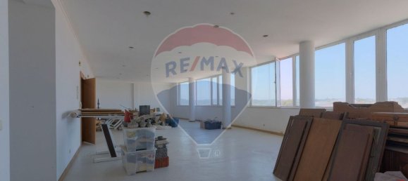 Офис 66м² в Ферментелуш, Португалия № 73082 9