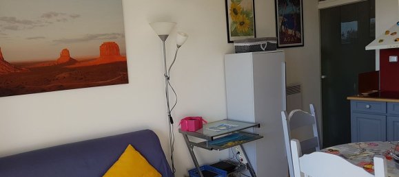 Apartamento de 1 dormitorio en Saint-Raphael, France No. 356758 3