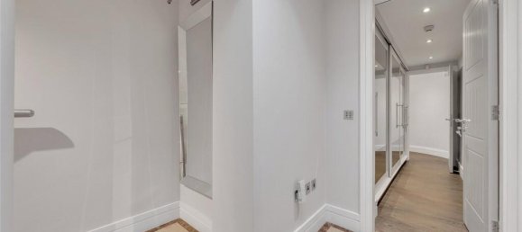 Apartamento de 3 dormitorios en St Johns Wood, United Kingdom No. 7428 19
