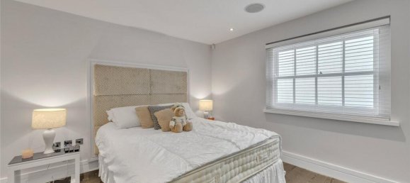 Apartamento de 3 dormitorios en St Johns Wood, United Kingdom No. 7428 22