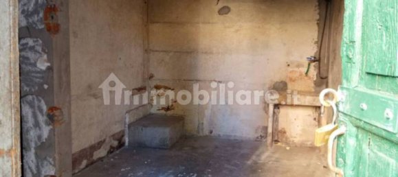 Oficina de 2 habitaciónes en Verona, Italy No. 374589 2