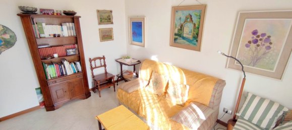 3غرفة شقة في Rapallo, Italy رقم 9787 10