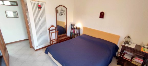 3غرفة شقة في Rapallo, Italy رقم 9787 6