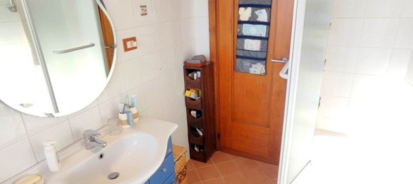 3غرفة شقة في Rapallo, Italy رقم 9787 13