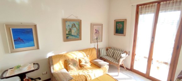 3غرفة شقة في Rapallo, Italy رقم 9787 7