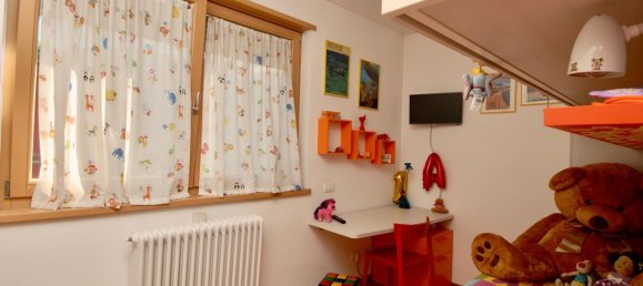 Apartamento de 4 divisões em Trento, Italy N.º 233800 12