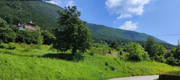 Земельный участок 2700м² в Тон, Италия № 125194 3