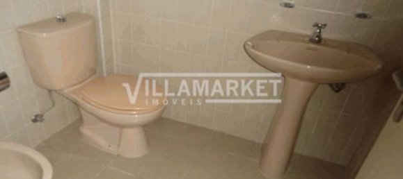 100m² Commercial property in Pombal, Portugal No. 75616 7