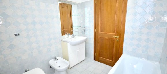 5 rooms House in Reggello, Italy No. 271672 21