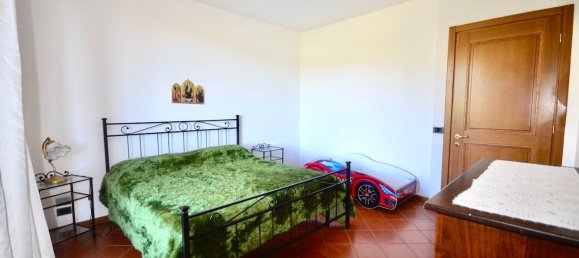 5 rooms House in Reggello, Italy No. 271672 15