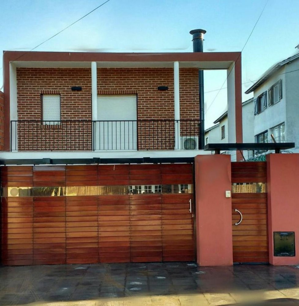 3 bedrooms Apartment in Mar del Plata, Argentina No. 103021