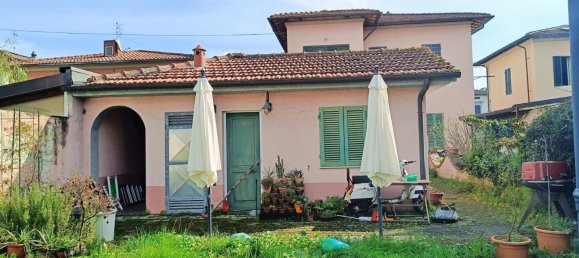 3 bedrooms Duplex in Pisa, Italy No. 193279 2