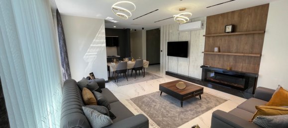 4 bedrooms Villa in Kusadasi, Turkey No. 21741 2