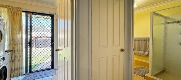 Casa T4 em Nanango, Australia N.º 20 22