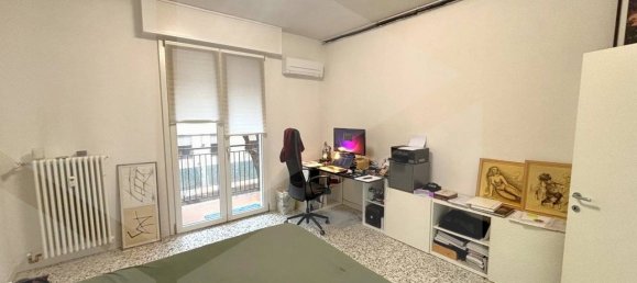 3 rooms Apartment in Carpi, Italy No. 20968 35