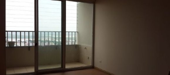 Apartamento de 3 dormitorios en Tay Ho, Vietnam No. 4271 2