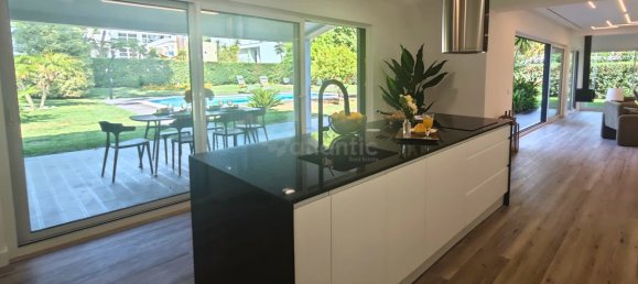 4 bedrooms Villa in Almada, Portugal No. 208961 20