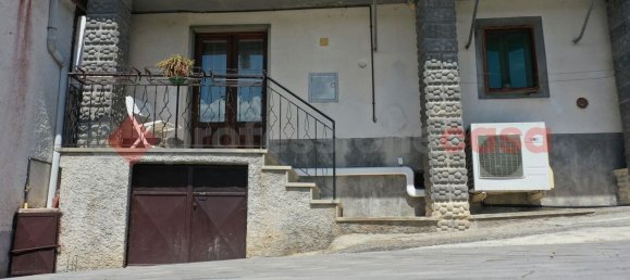3 rooms House in Villa Collemandina, Italy No. 268107 3
