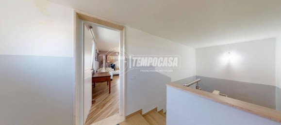 2 Schlafzimmer Haus in Surbo, Italy, Nr. 292060 10