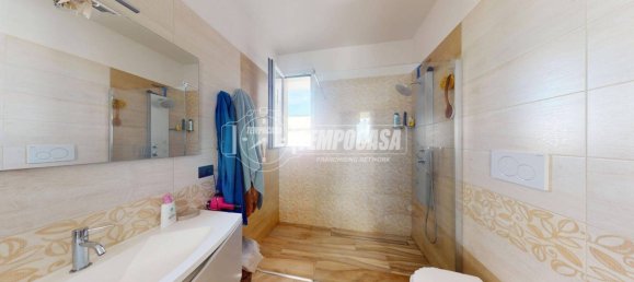 2 Schlafzimmer Haus in Surbo, Italy, Nr. 292060 27