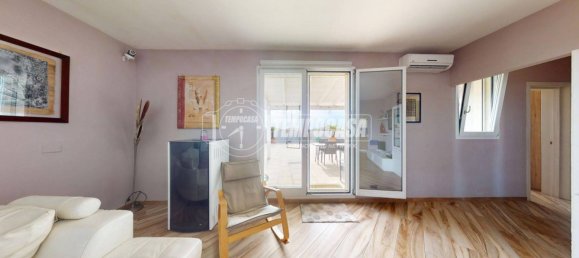 2 Schlafzimmer Haus in Surbo, Italy, Nr. 292060 8