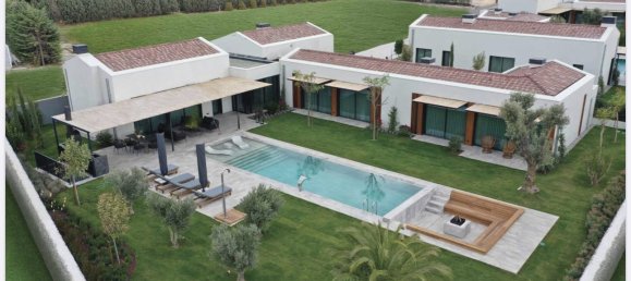 Villa 4+1 in Izmir, Turkey No. 13679 16