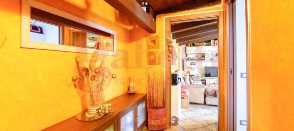 2 bedrooms Apartment in Lentate sul Seveso, Italy No. 379986 8