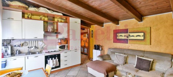 2 bedrooms Apartment in Lentate sul Seveso, Italy No. 379986 4